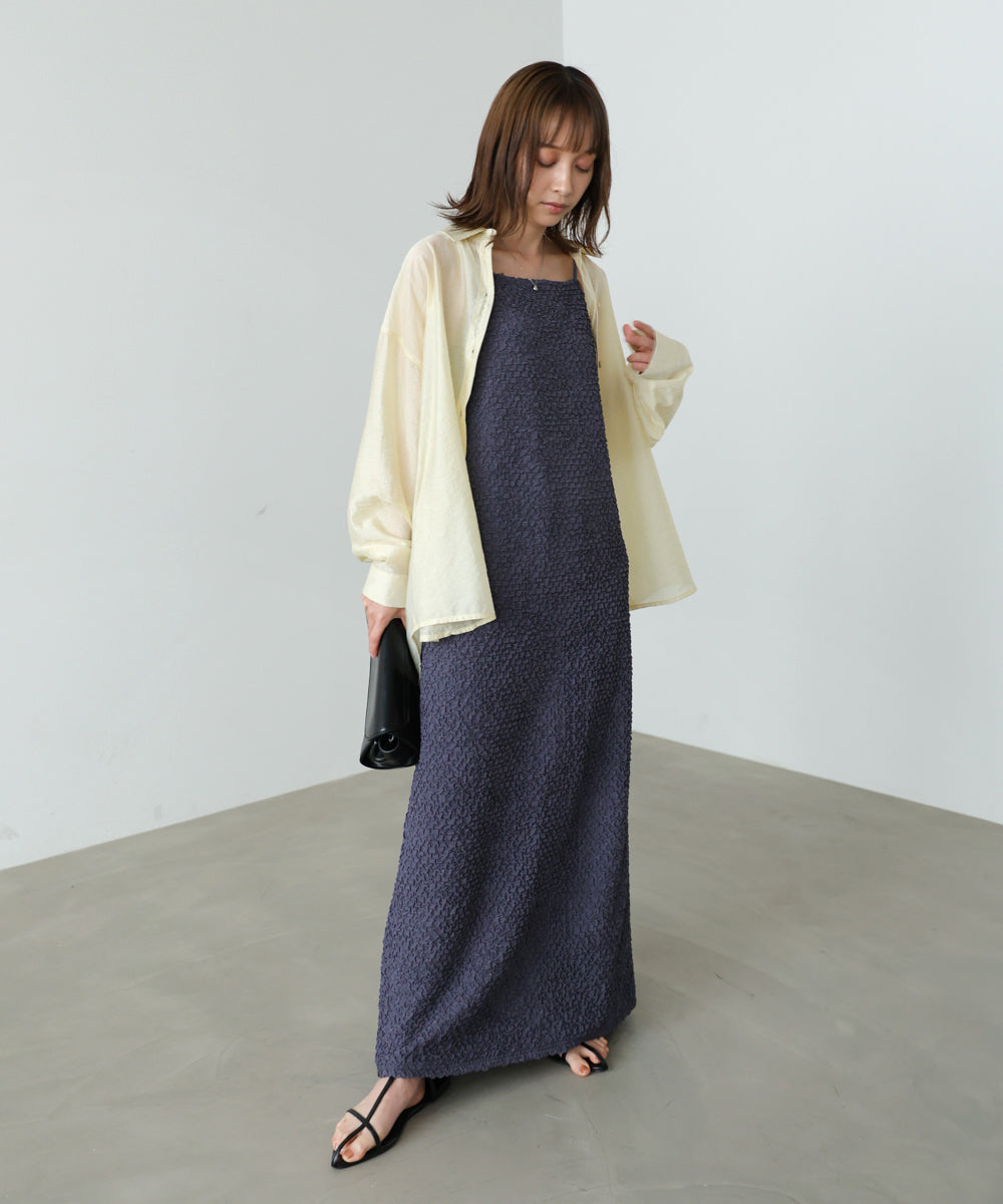 ロールアップスリーブブラウス