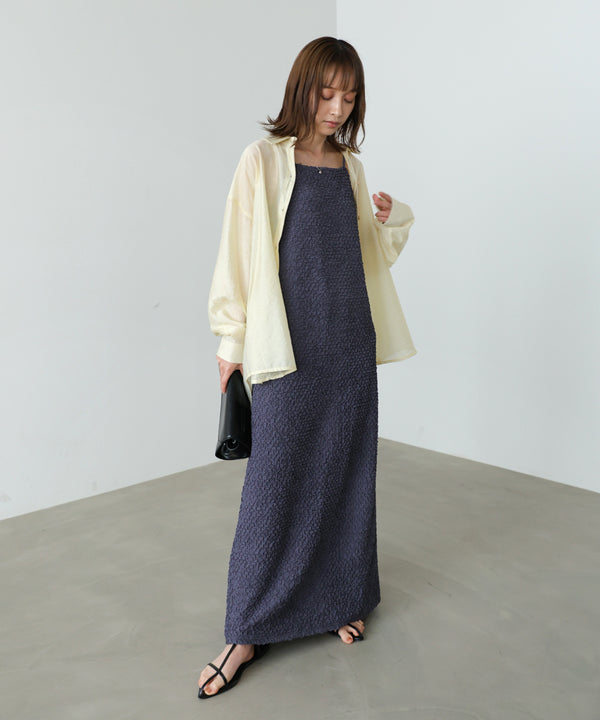 ロールアップスリーブブラウス