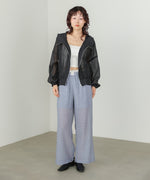 フード付きボリュームマウンテンパーカー