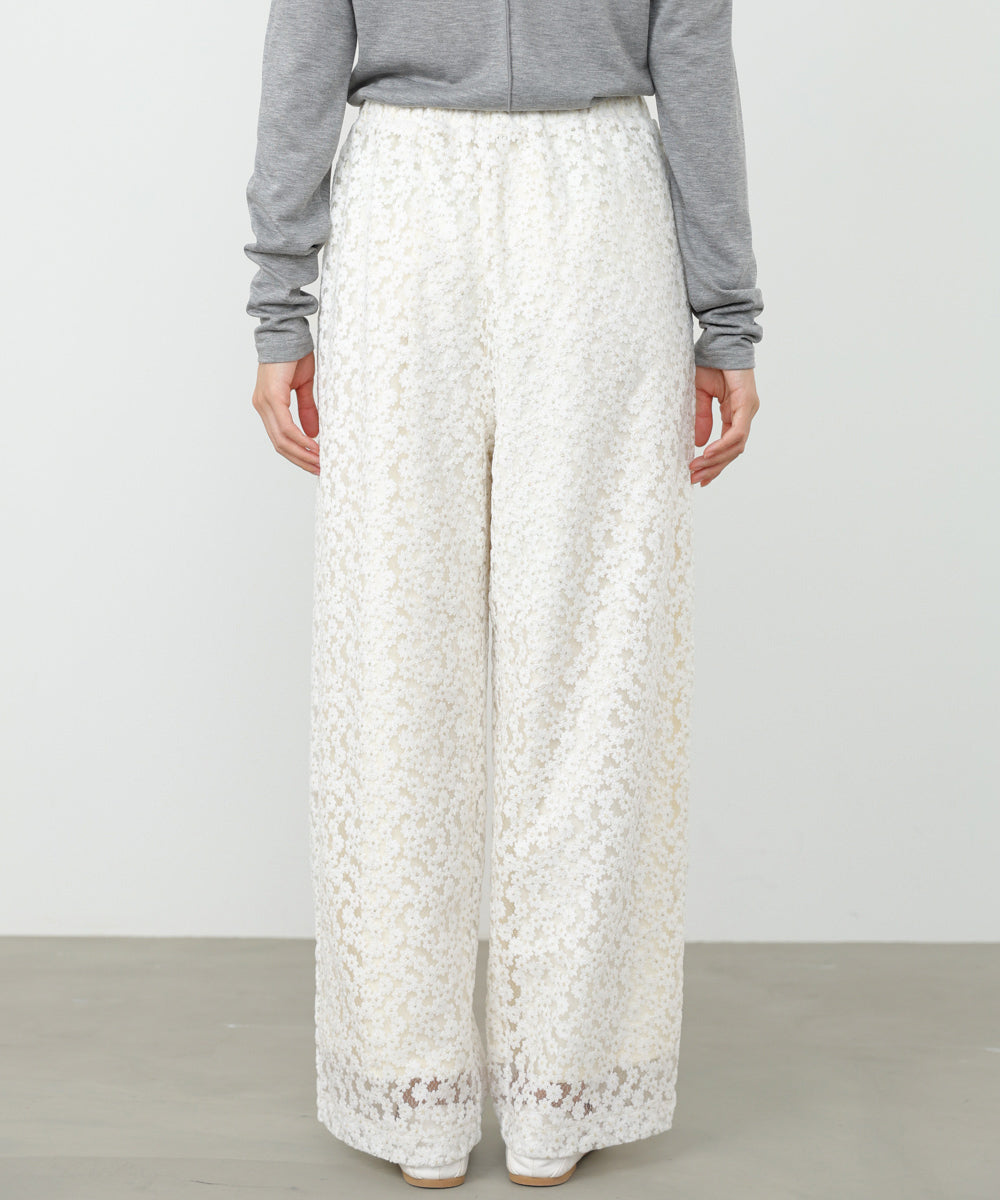 【選べるサイズ展開】刺繍フラワーパンツ