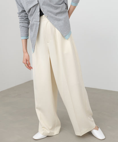 ツータックワイドパンツ