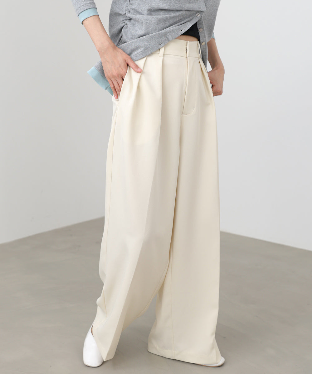 ツータックワイドパンツ