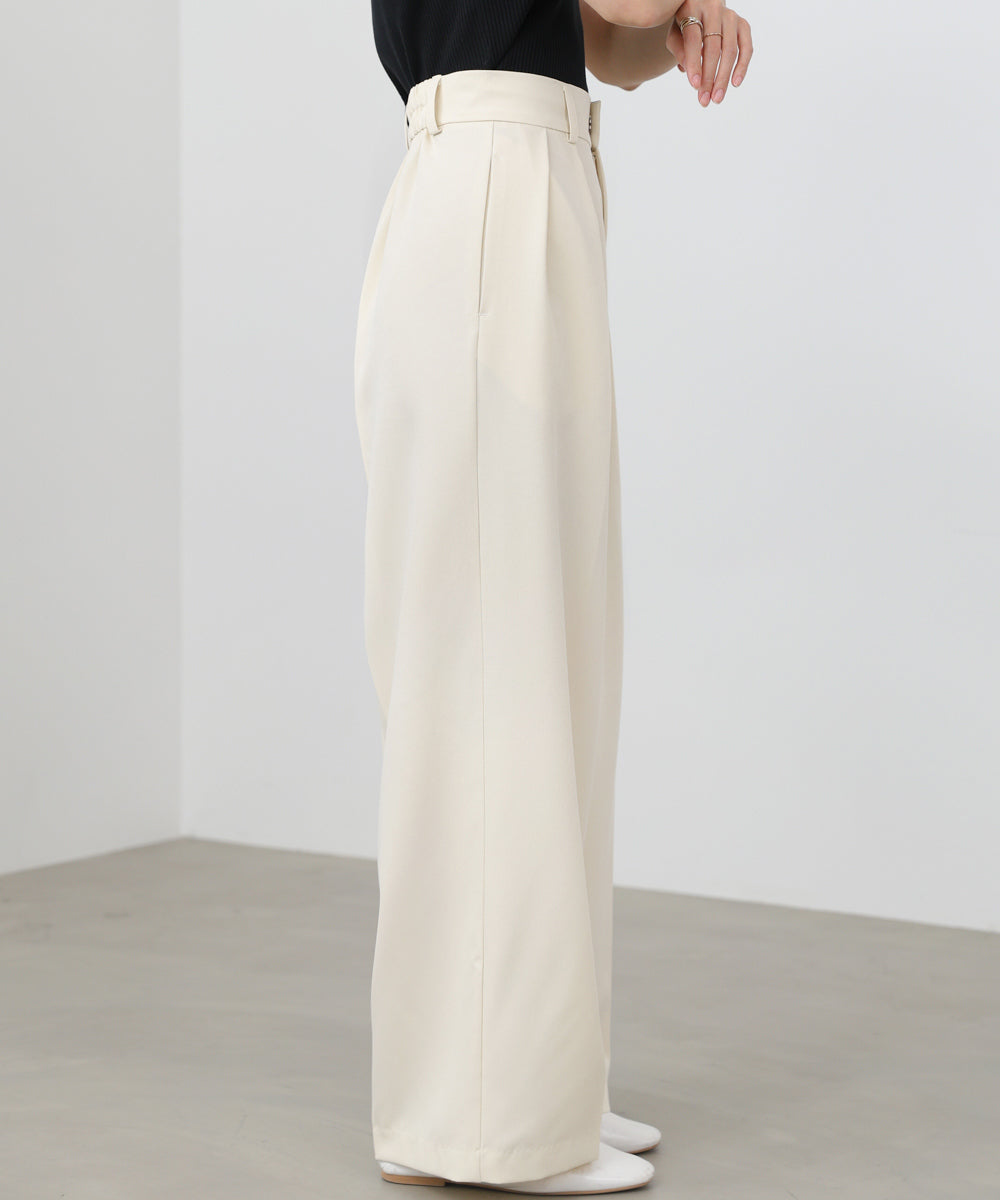 ツータックワイドパンツ