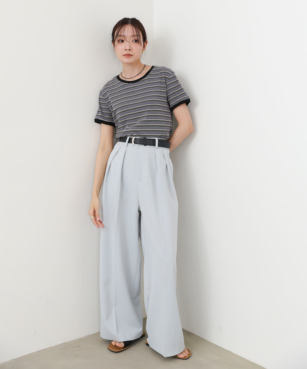 ツータックワイドパンツ