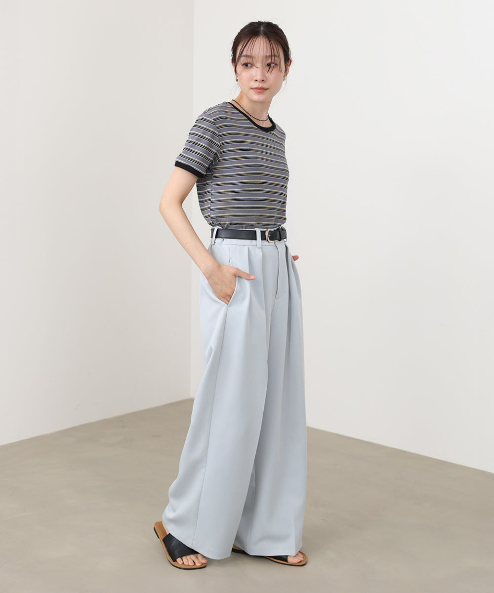 ツータックワイドパンツ