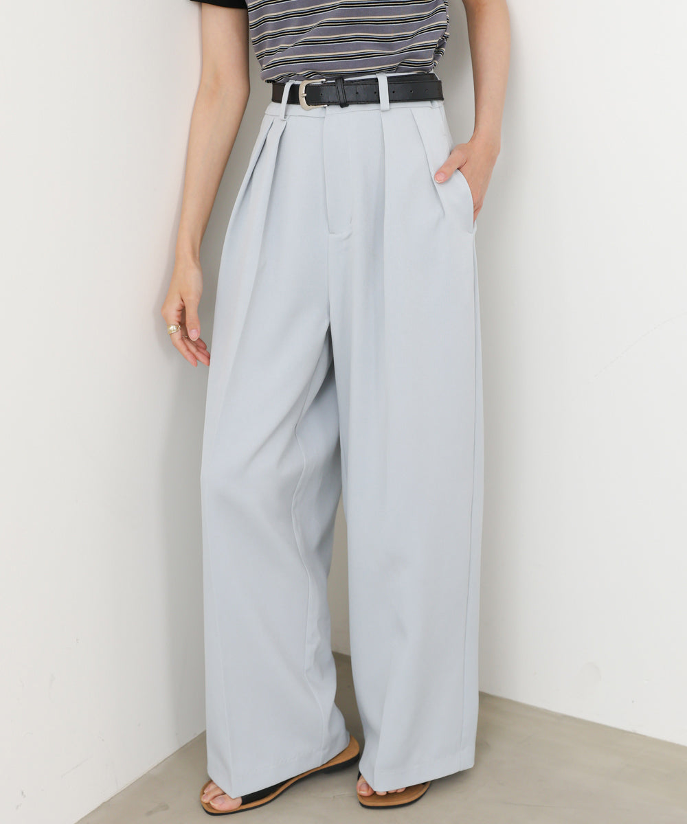ツータックワイドパンツ