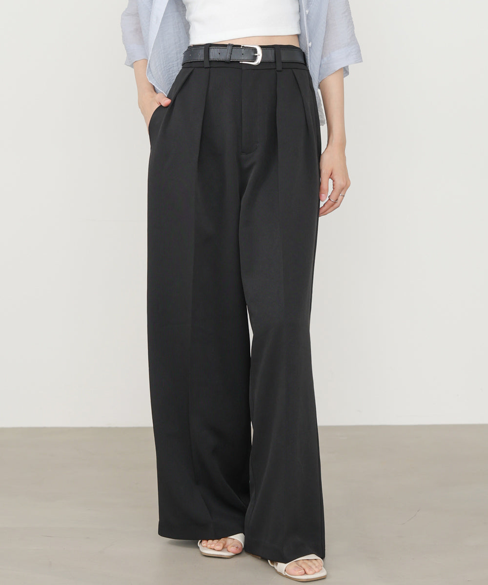 ツータックワイドパンツ