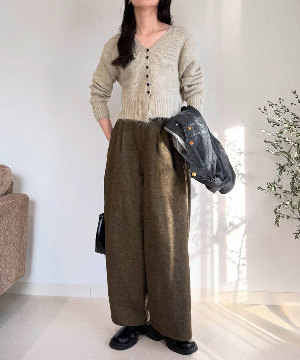 ショートシャギーくるみボタンカーディガン