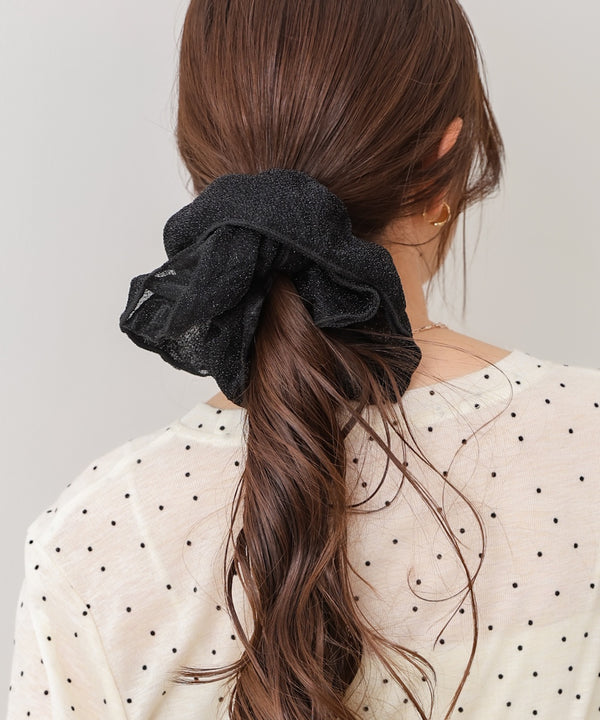 ラメ入りビッグシュシュ