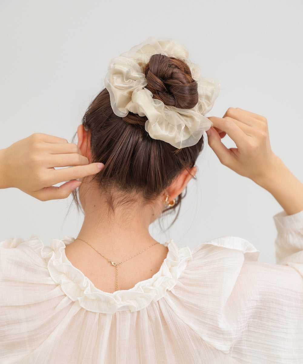 オーガンジー×サテンシュシュ