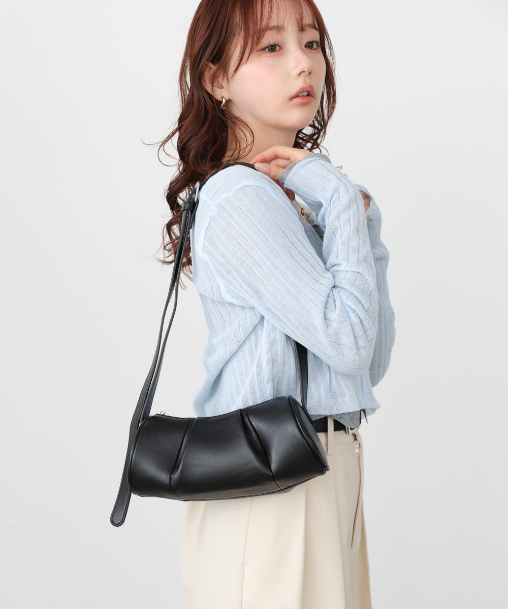 サークルクロワッサンショルダーバッグ