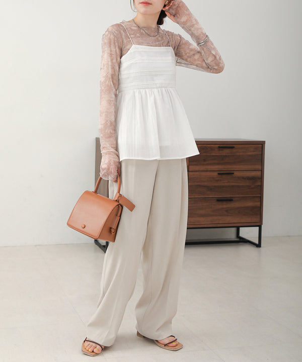 LACE SWITCHING FLARE CAMISOLE