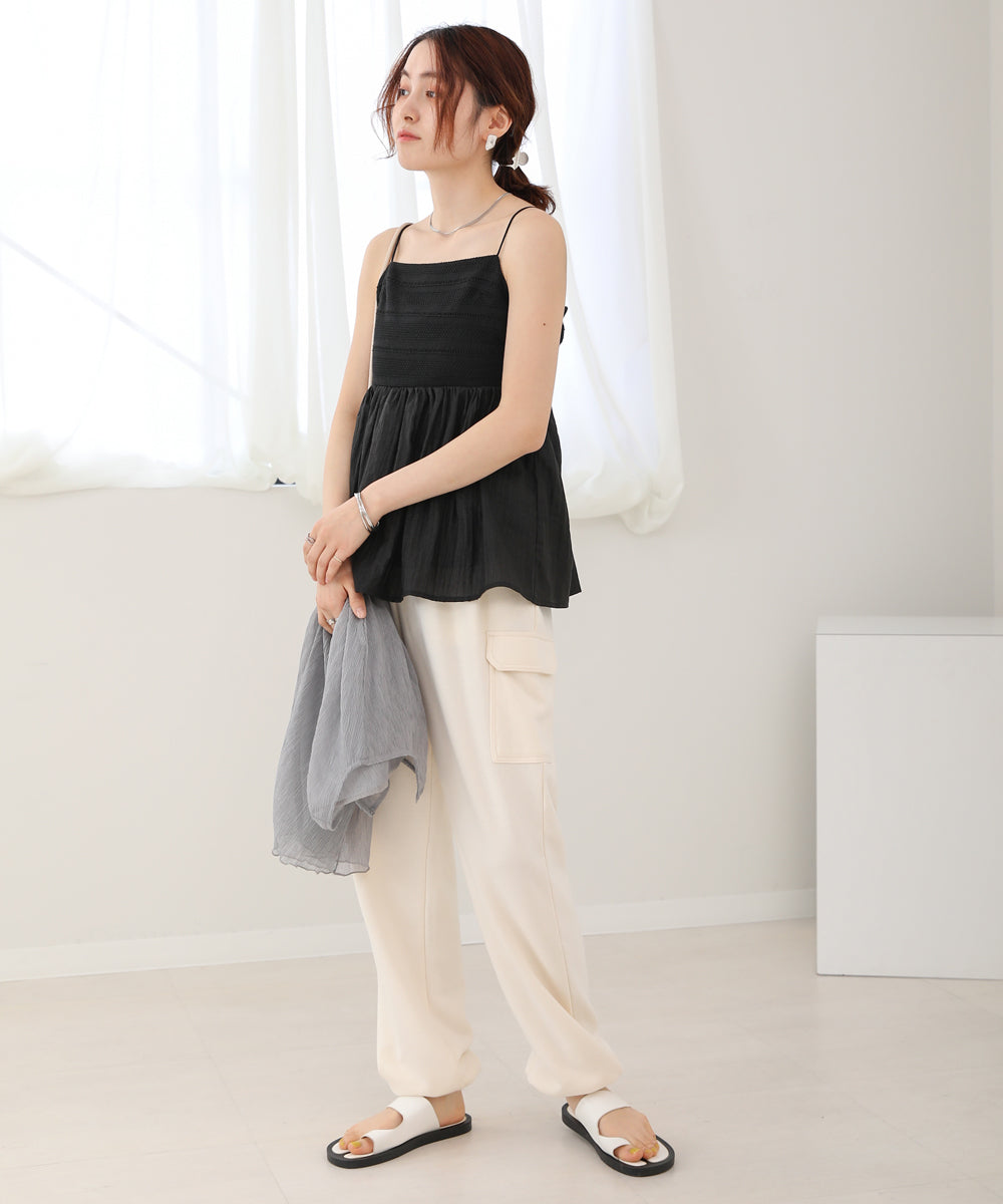 LACE SWITCHING FLARE CAMISOLE