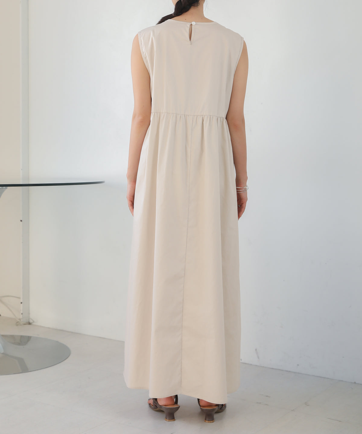 BEST SET SLEEVELESS ONEPIECE