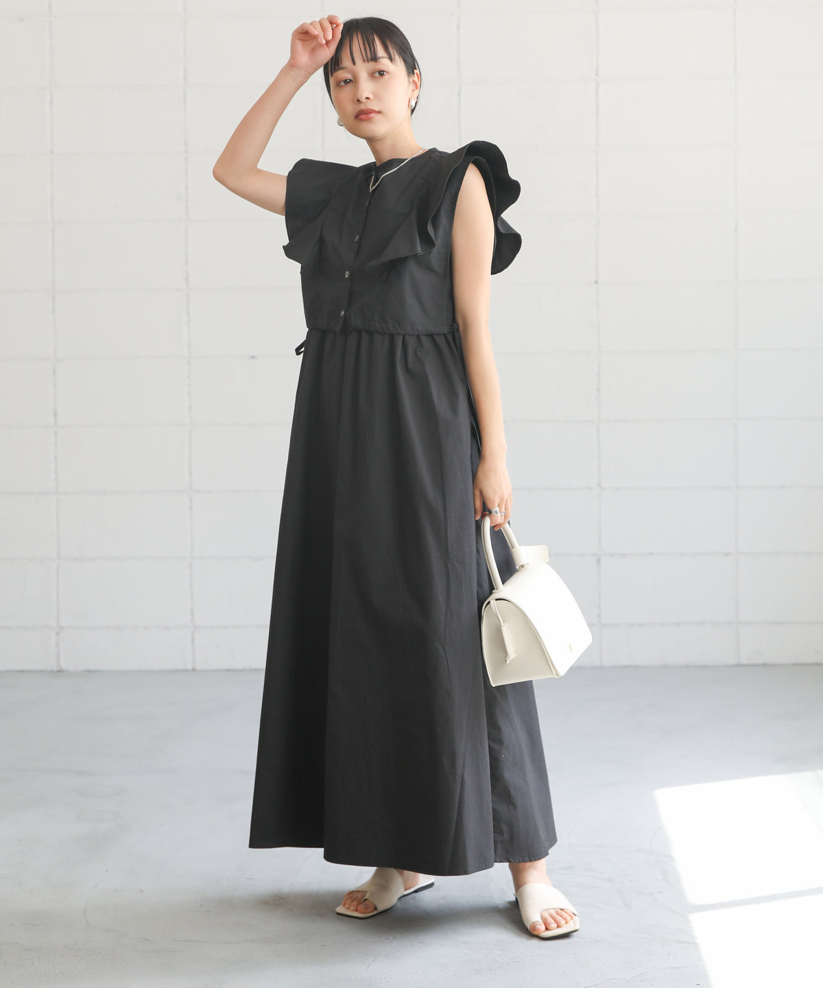 BEST SET SLEEVELESS ONEPIECE