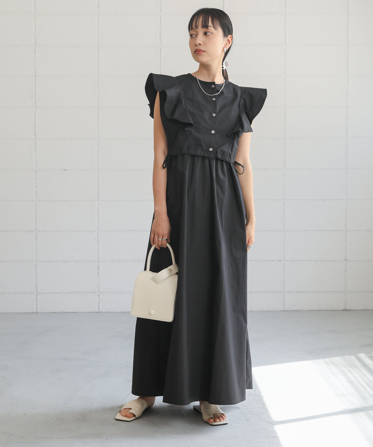 BEST SET SLEEVELESS ONEPIECE