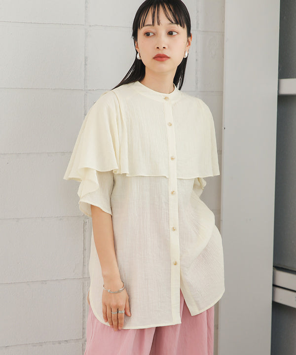 RUFFLE HALF SLEEVE BLOUSE
