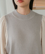 COLOR SCHEME PETITE HIGH KNIT TOP