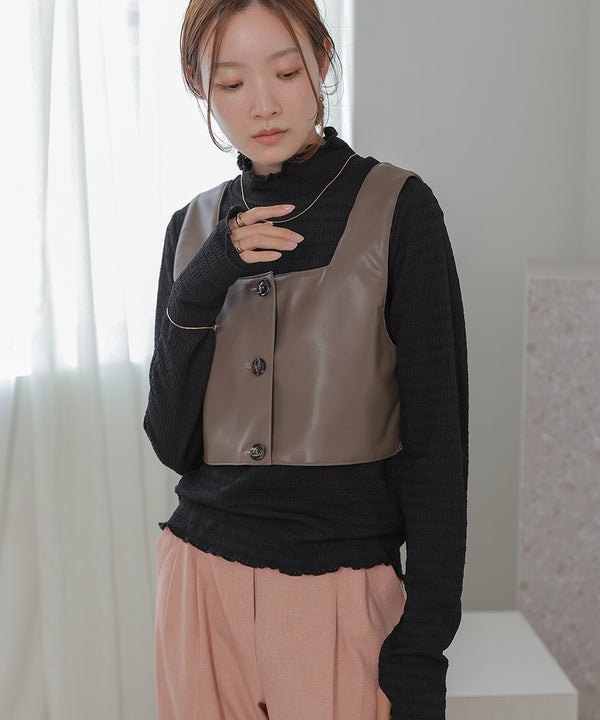 HIGH NECK EMBROIDERY TOPS