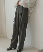 CENTER PRESSED CARGO SLACKS