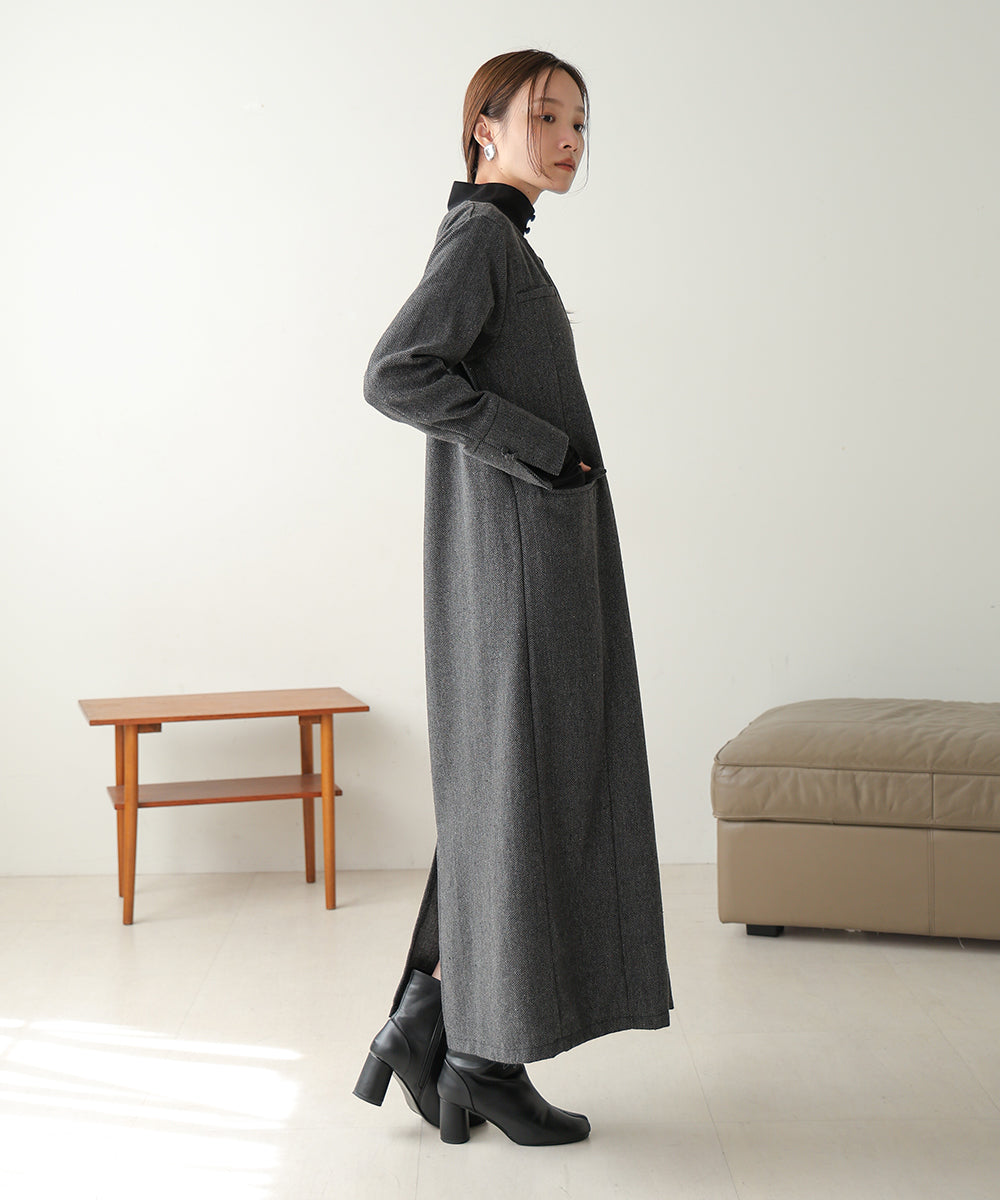 V-NECK TAILER STYLE ONEPIECE