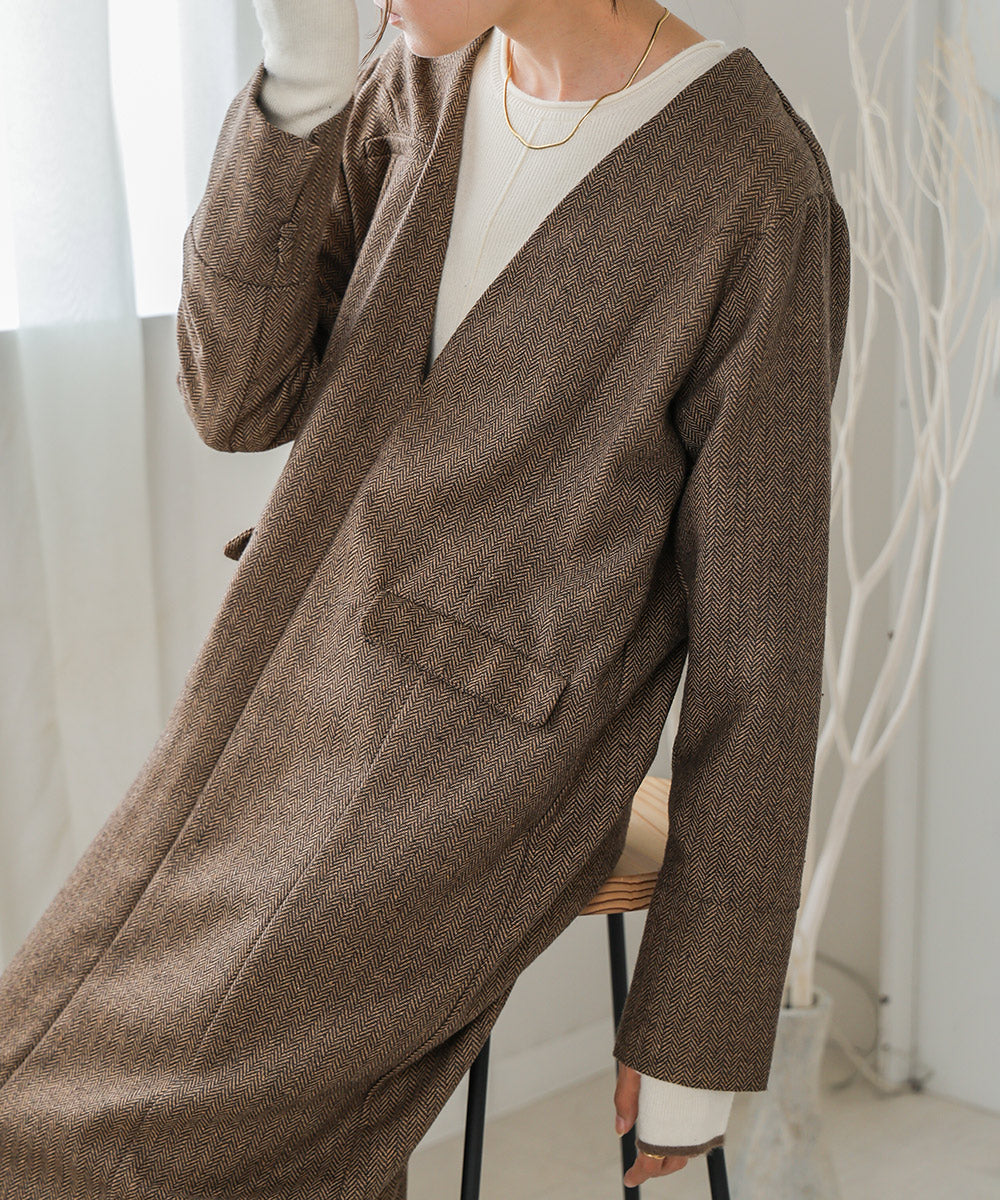 V-NECK TAILER STYLE ONEPIECE