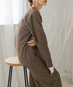 V-NECK TAILER STYLE ONEPIECE