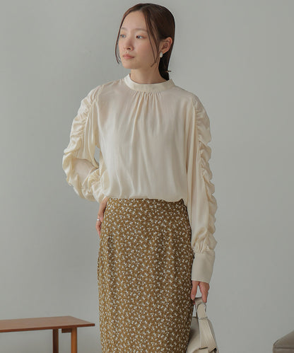GATHERED SLEEVES PETITE HIGH BLOUSE