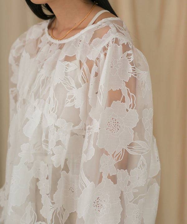 SHEER FLOWER VOLUME SLEEVE BLOUSE