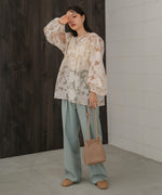 SHEER FLOWER VOLUME SLEEVE BLOUSE