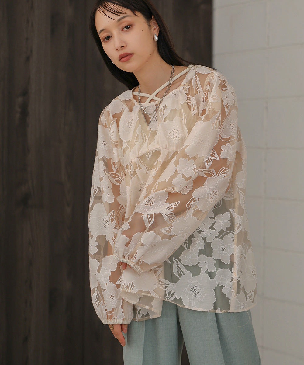SHEER FLOWER VOLUME SLEEVE BLOUSE