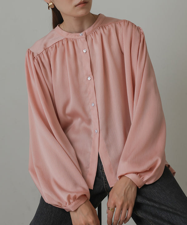 VOLUME SLEEVE GATHERED BLOUSE