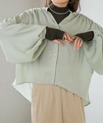 VOLUME SLEEVE GATHERED BLOUSE