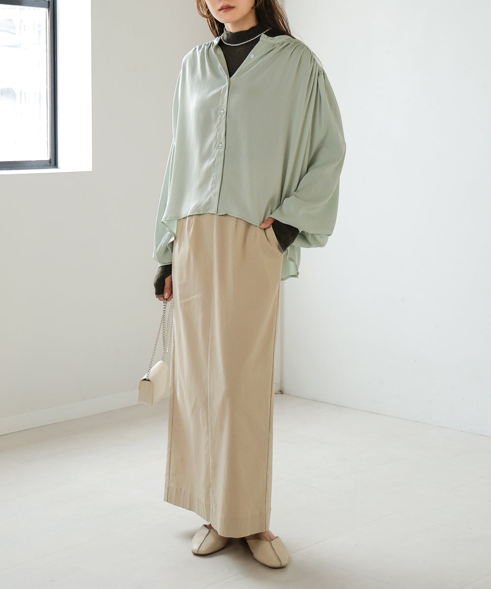 VOLUME SLEEVE GATHERED BLOUSE