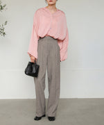 VOLUME SLEEVE GATHERED BLOUSE