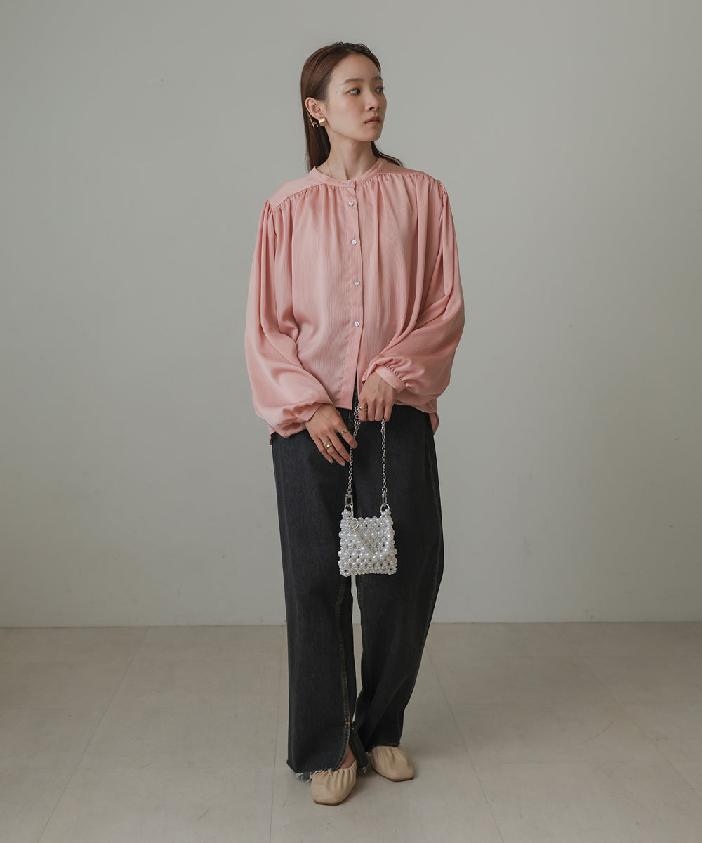 VOLUME SLEEVE GATHERED BLOUSE