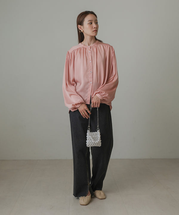 VOLUME SLEEVE GATHERED BLOUSE