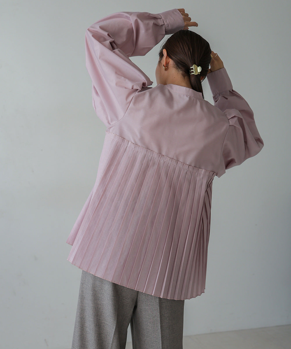 VOLUME SLEEVE PLEATED BLOUSE