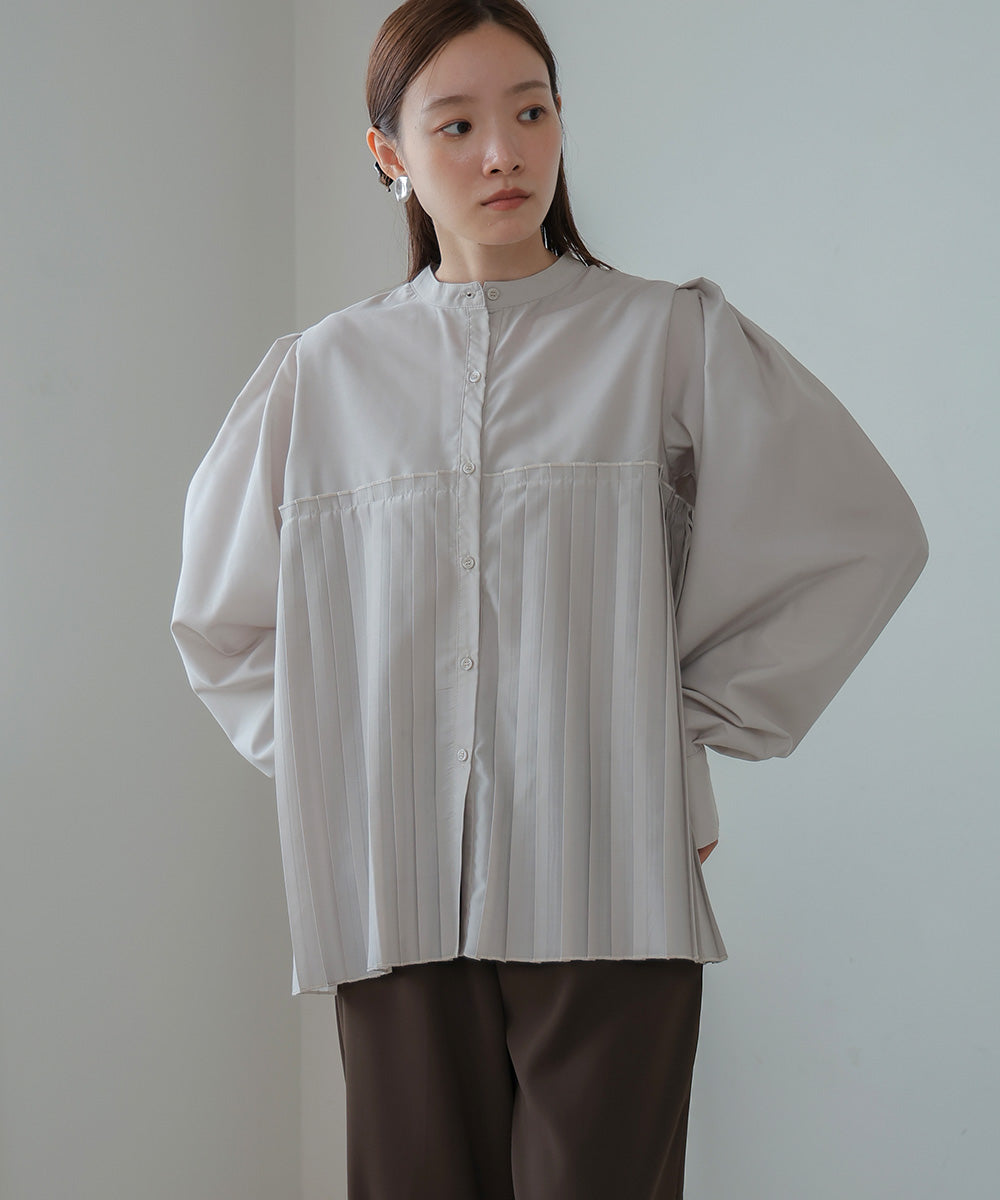 VOLUME SLEEVE PLEATED BLOUSE