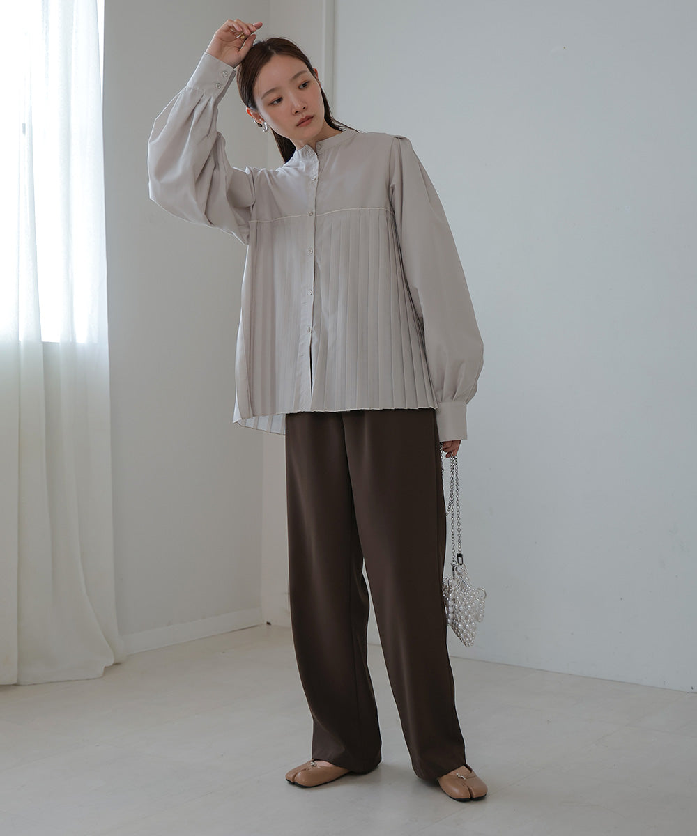 VOLUME SLEEVE PLEATED BLOUSE
