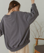 RANDOM BUTTON CARDIGAN