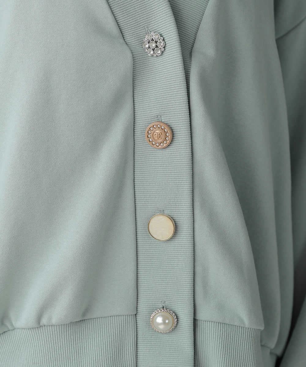RANDOM BUTTON CARDIGAN