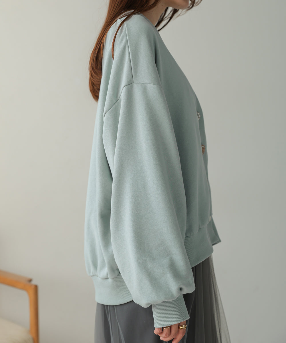 RANDOM BUTTON CARDIGAN