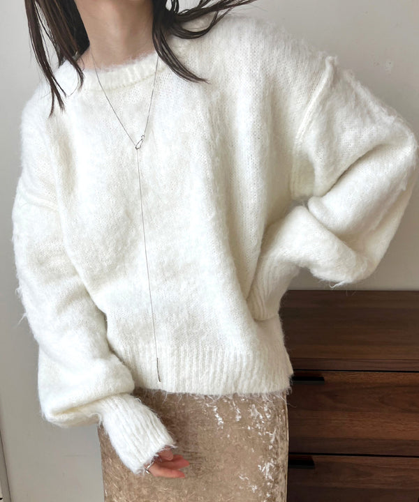 VOLUME SLEEVE MOHAYALIKE KNIT
