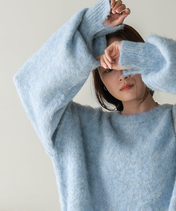 VOLUME SLEEVE MOHAYALIKE KNIT