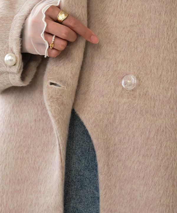 SHAGGY PEARL BUTTON OVER SILHOUETTE COAT