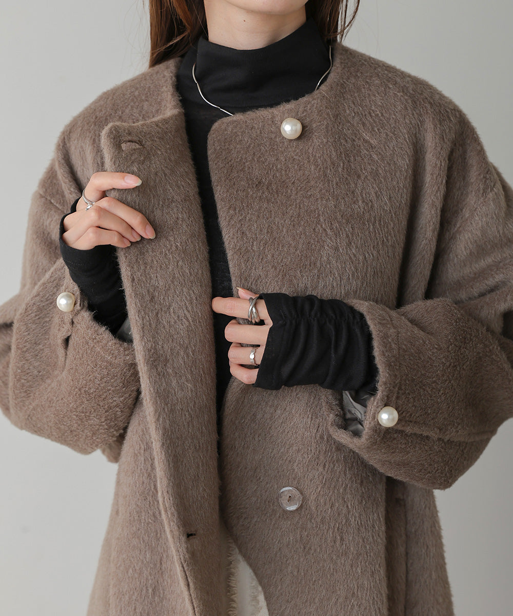 SHAGGY PEARL BUTTON OVER SILHOUETTE COAT