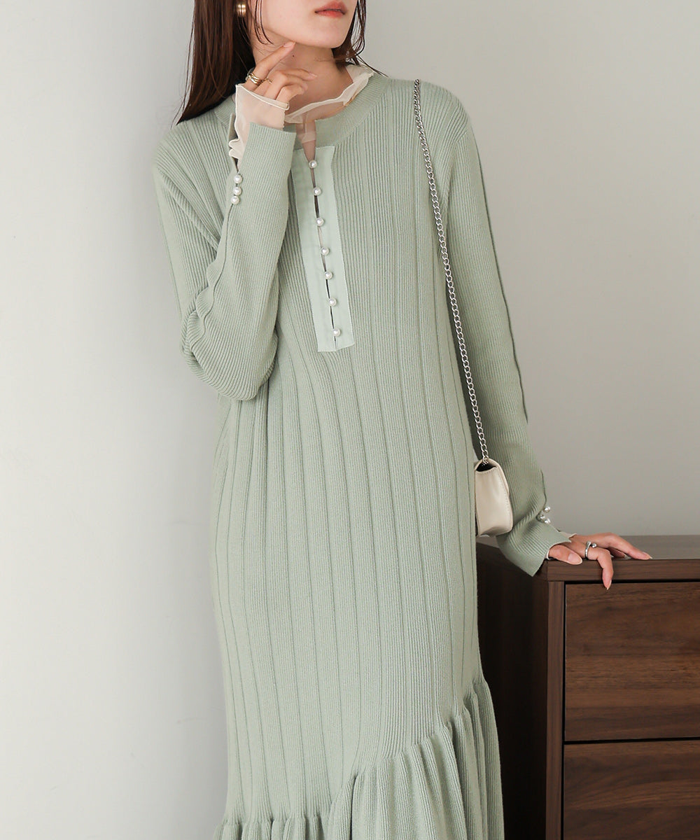 PEARL BUTTON FLARELINE KNIT ONEPIECE – Bab