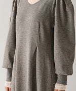 WAIST TUCK FLARE LINE KNIT ONEPIECE
