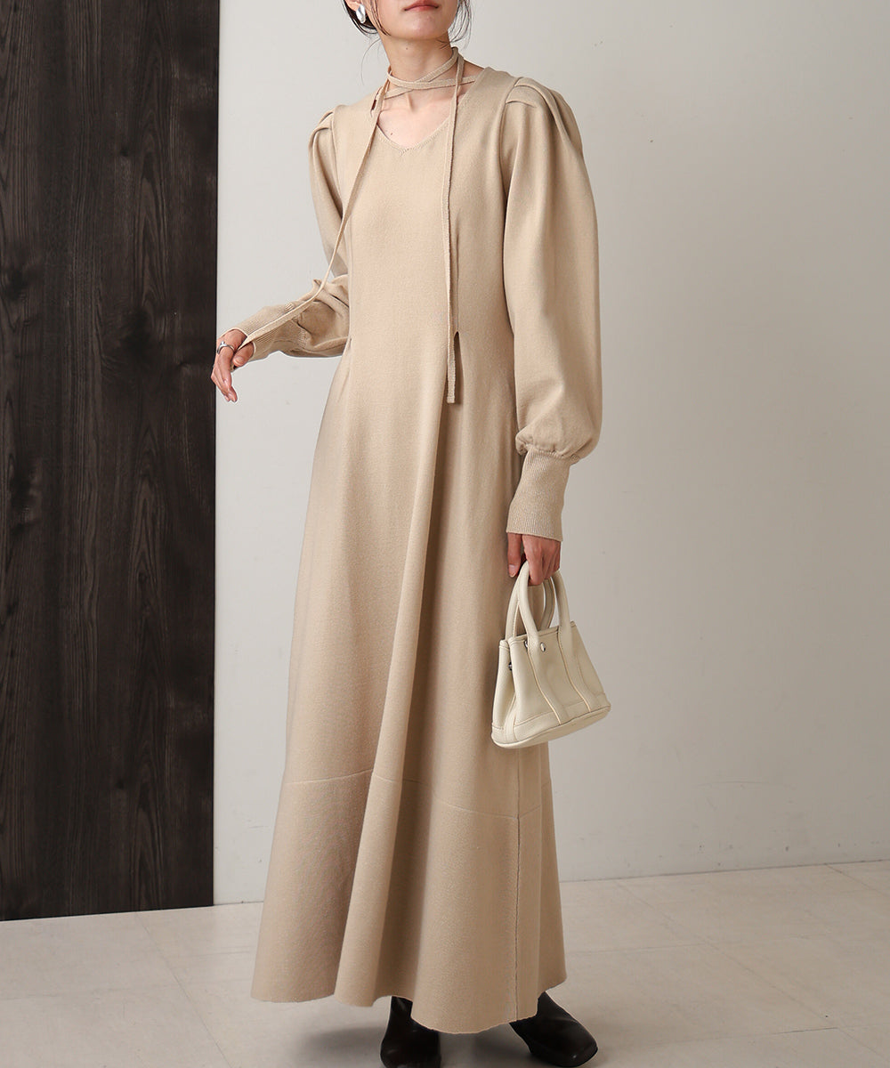 WAIST TUCK FLARE LINE KNIT ONEPIECE